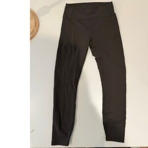 Lululemon Leggings High Rise Capri Luxtreme Fabric Dark Olive Size 6